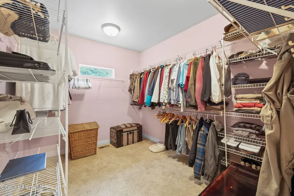 12695 N Bradbury Drive Hayden ID 83835