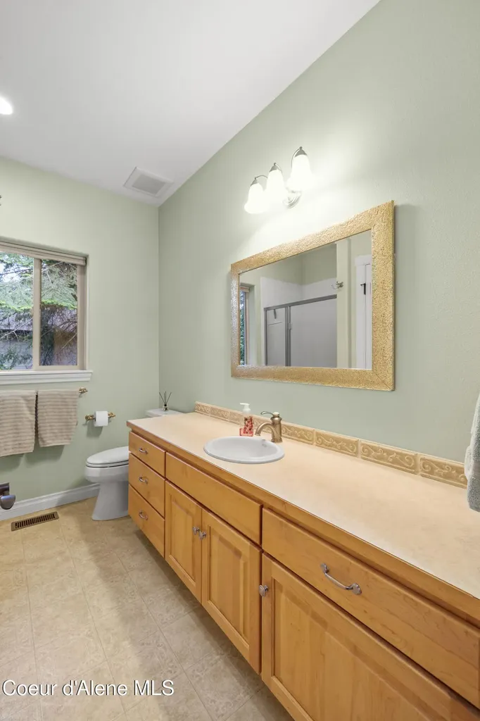 12695 N Bradbury Drive Hayden ID 83835