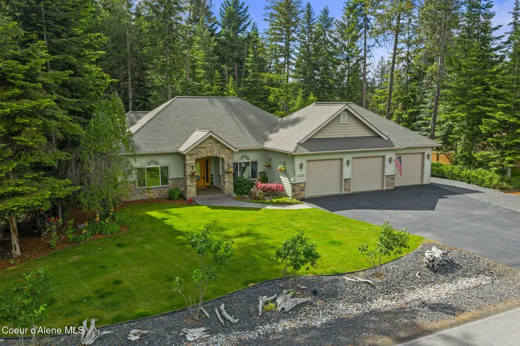 12695 N Bradbury Drive Hayden ID 83835
