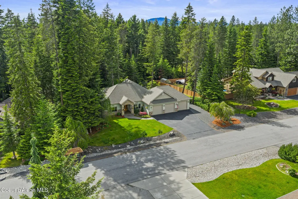 12695 N Bradbury Drive Hayden ID 83835