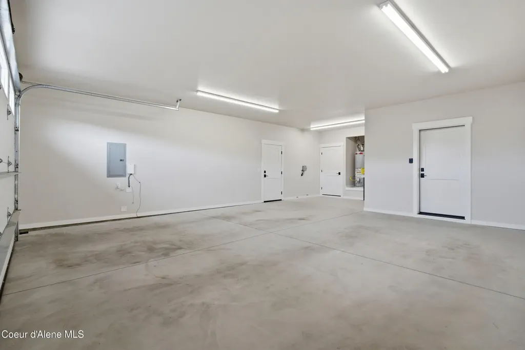 9365 N. Secretariat Lane Hayden ID 83835