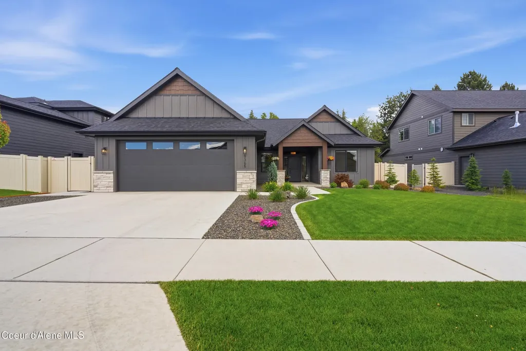 9365 N. Secretariat Lane Hayden ID 83835