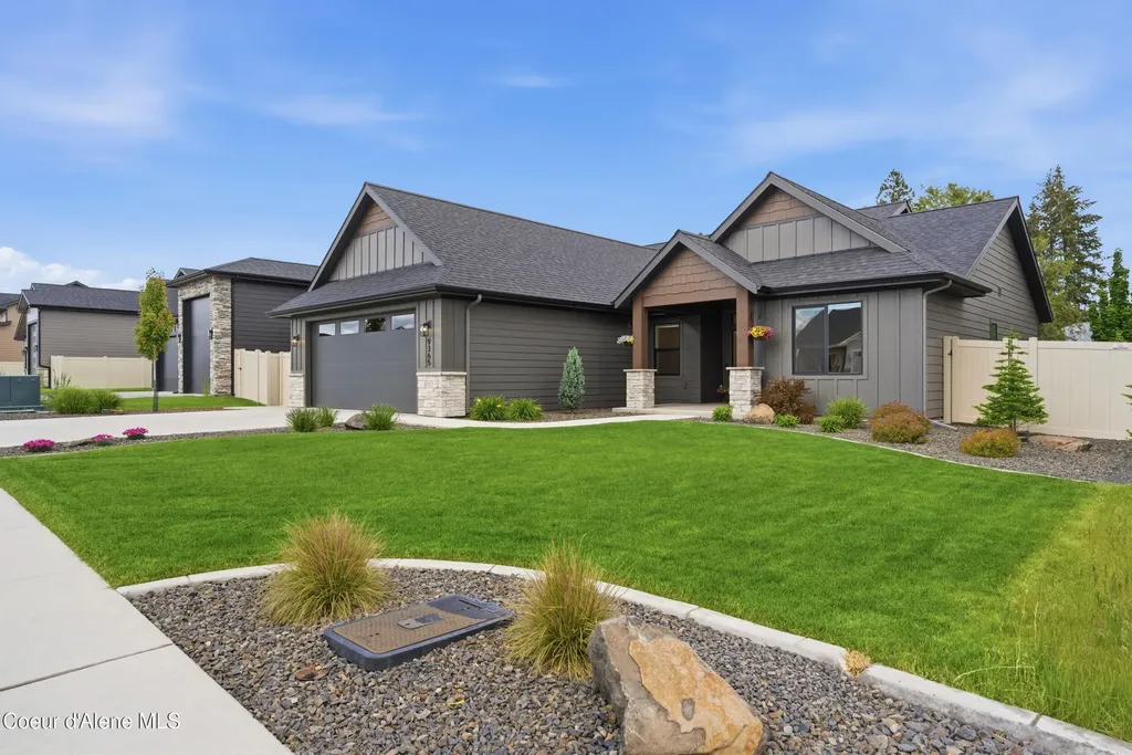 9365 N. Secretariat Lane Hayden ID 83835