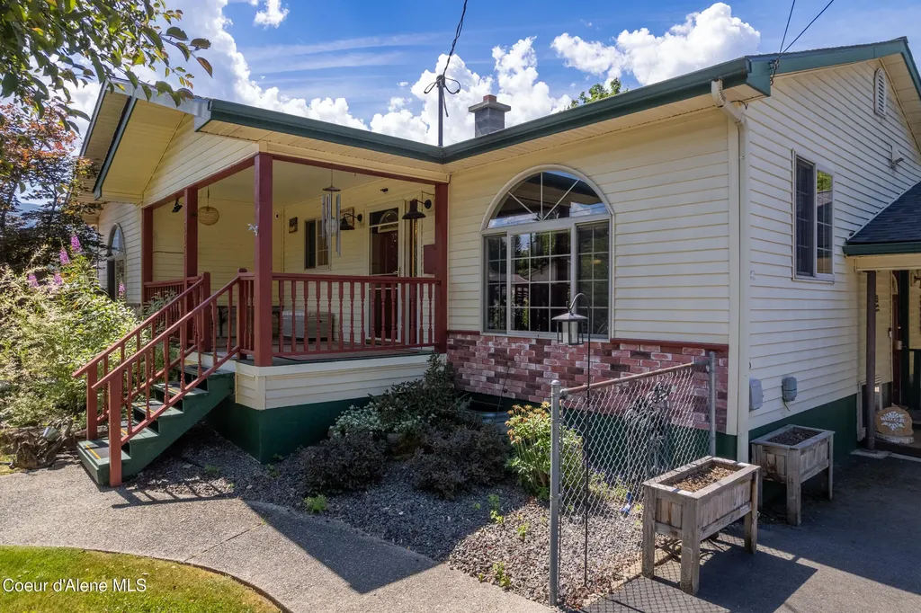 505 Coeur D Alene Avenue Pinehurst ID 83850
