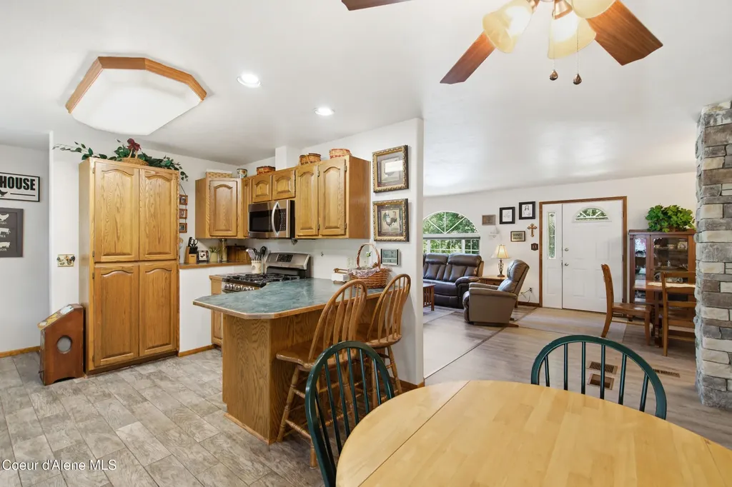 505 Coeur D Alene Avenue Pinehurst ID 83850