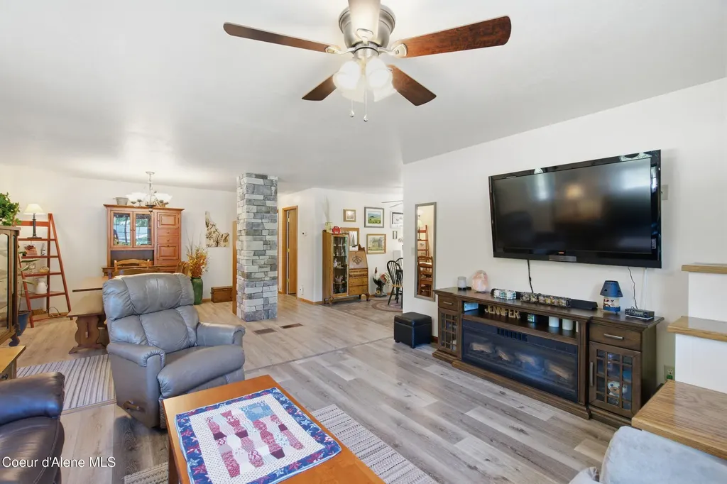 505 Coeur D Alene Avenue Pinehurst ID 83850