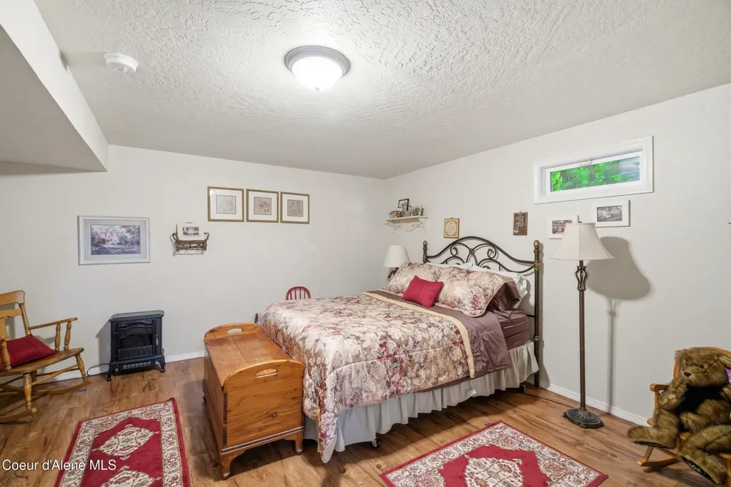 505 Coeur D Alene Avenue Pinehurst ID 83850