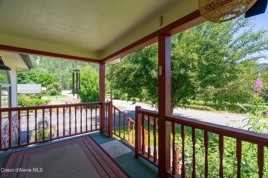 505 Coeur D Alene Avenue Pinehurst ID 83850