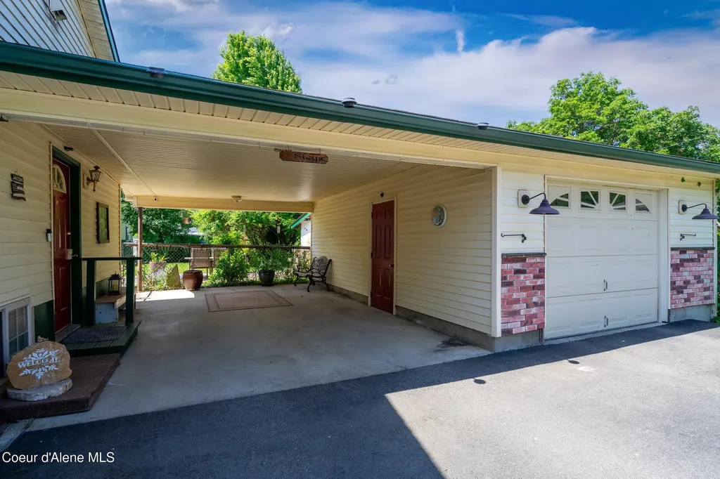 505 Coeur D Alene Avenue Pinehurst ID 83850