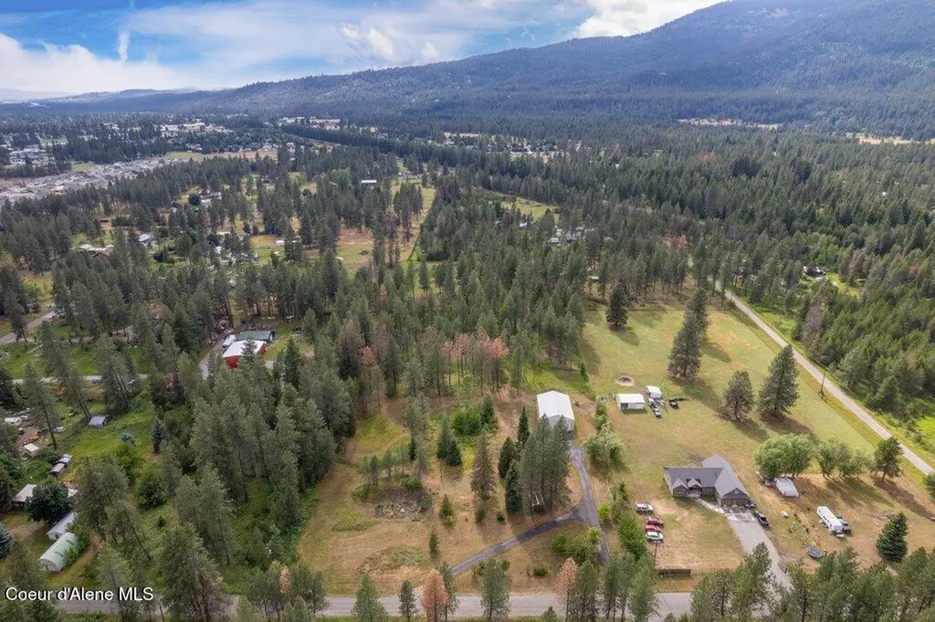16907 N Trails End Road Rathdrum ID 83858