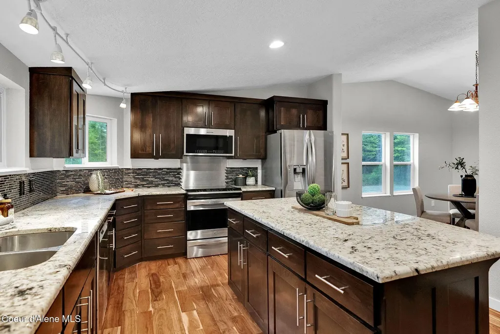32988 N 10th Avenue Spirit Lake ID 83869
