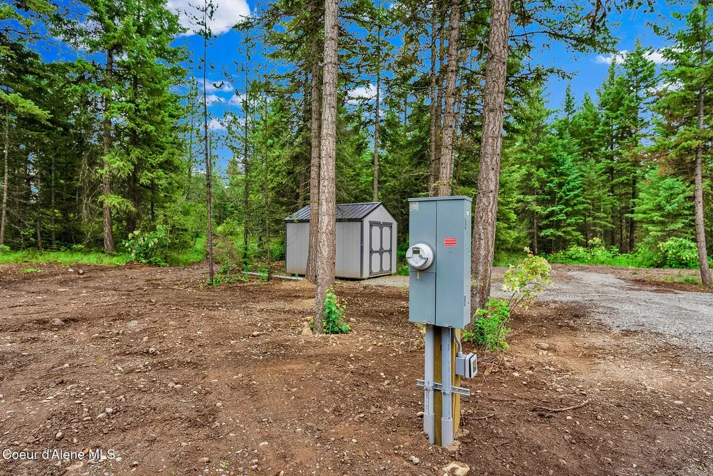 32988 N 10th Avenue Spirit Lake ID 83869