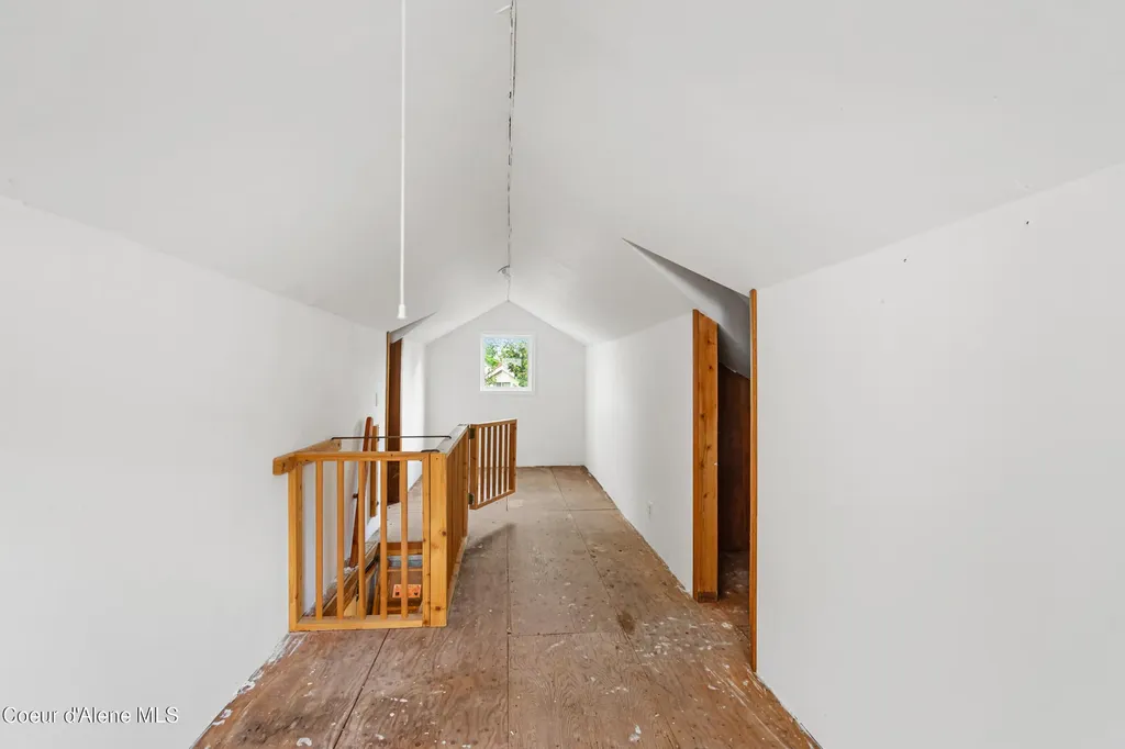 6758 El Paso Street Bonners Ferry ID 83805