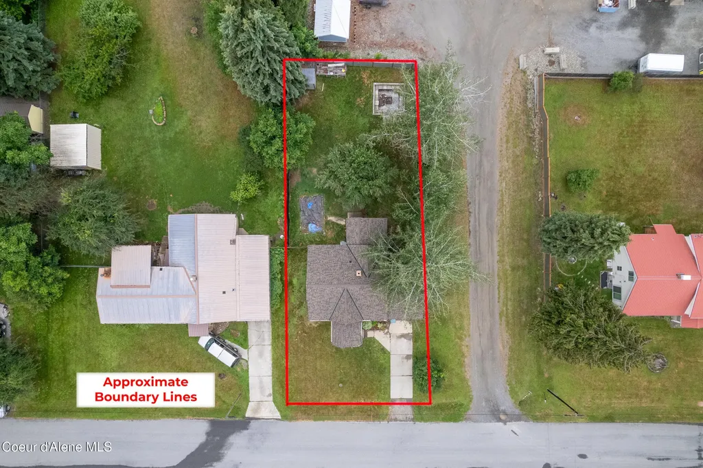 6758 El Paso Street Bonners Ferry ID 83805