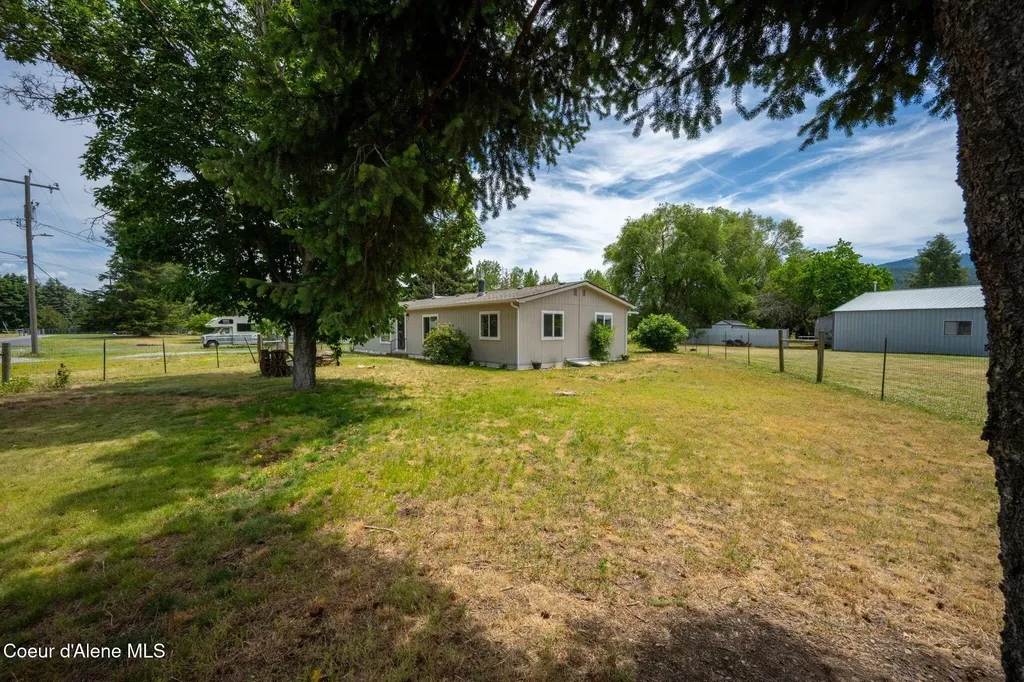 2126 W Cannon Avenue Post Falls ID 83854