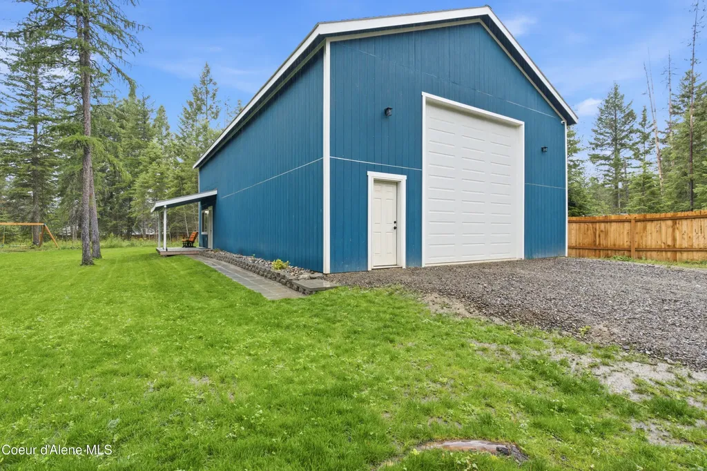 67 Loggers Lane Sagle ID 83860