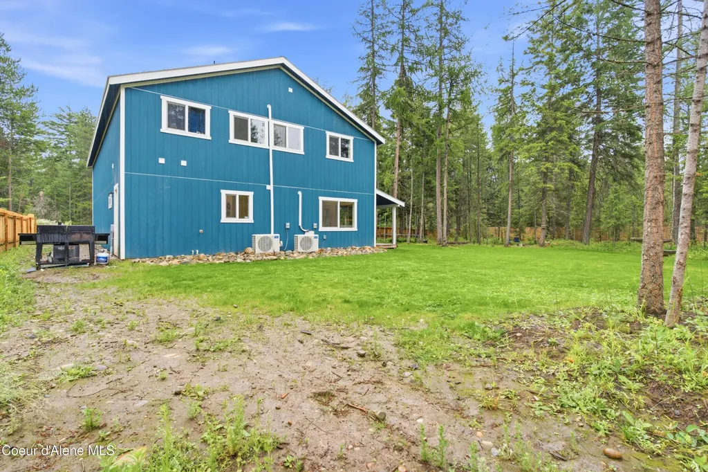67 Loggers Lane Sagle ID 83860