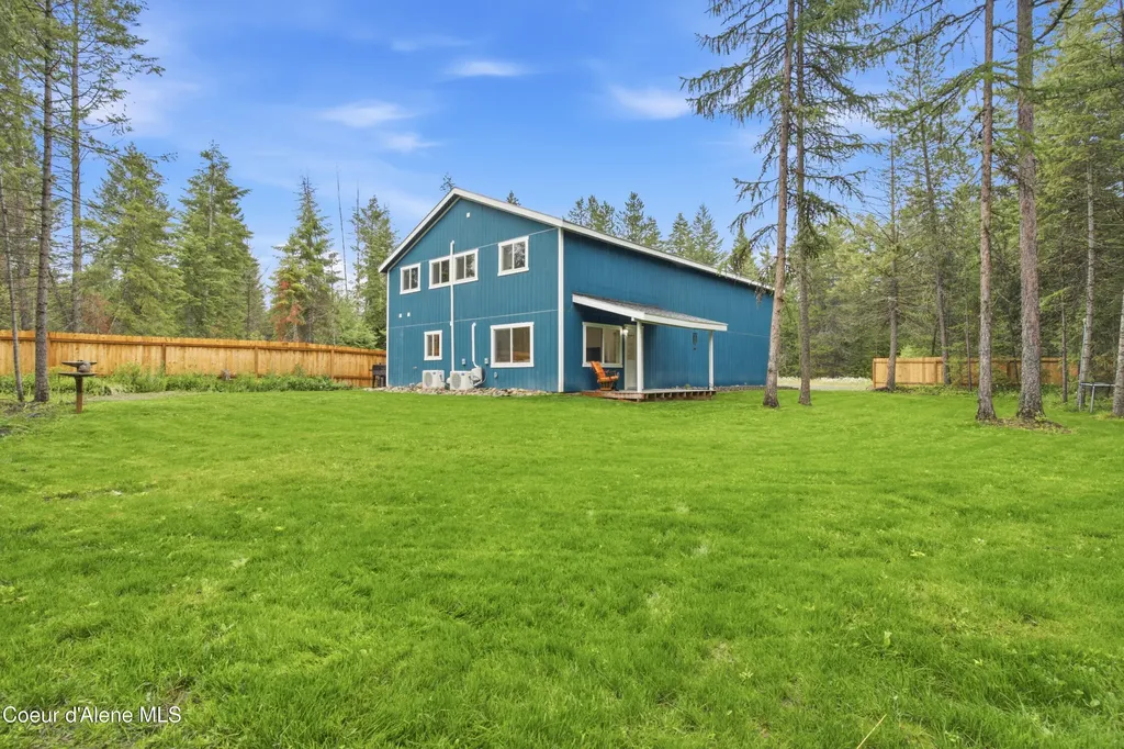 67 Loggers Lane Sagle ID 83860