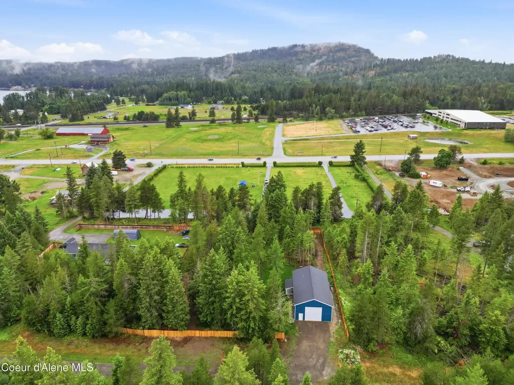 67 Loggers Lane Sagle ID 83860
