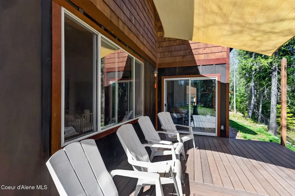 140 Astilbe Lane Sagle ID 83860
