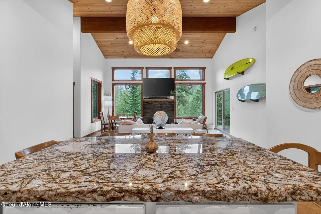 140 Astilbe Lane Sagle ID 83860