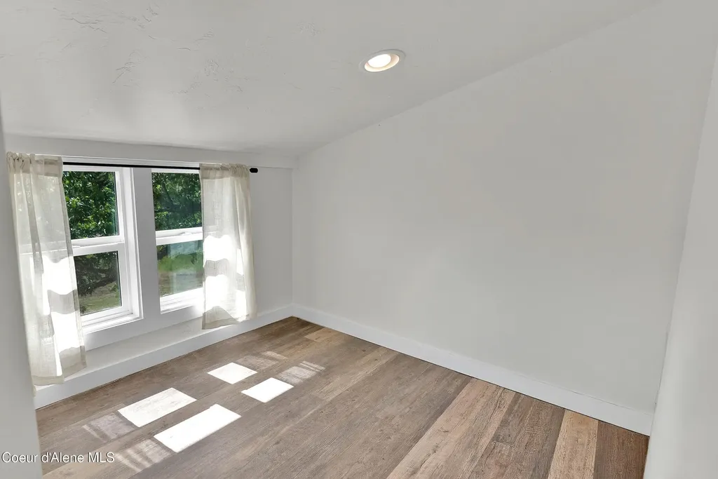 256 Roosevelt Road Bonners Ferry ID 83805