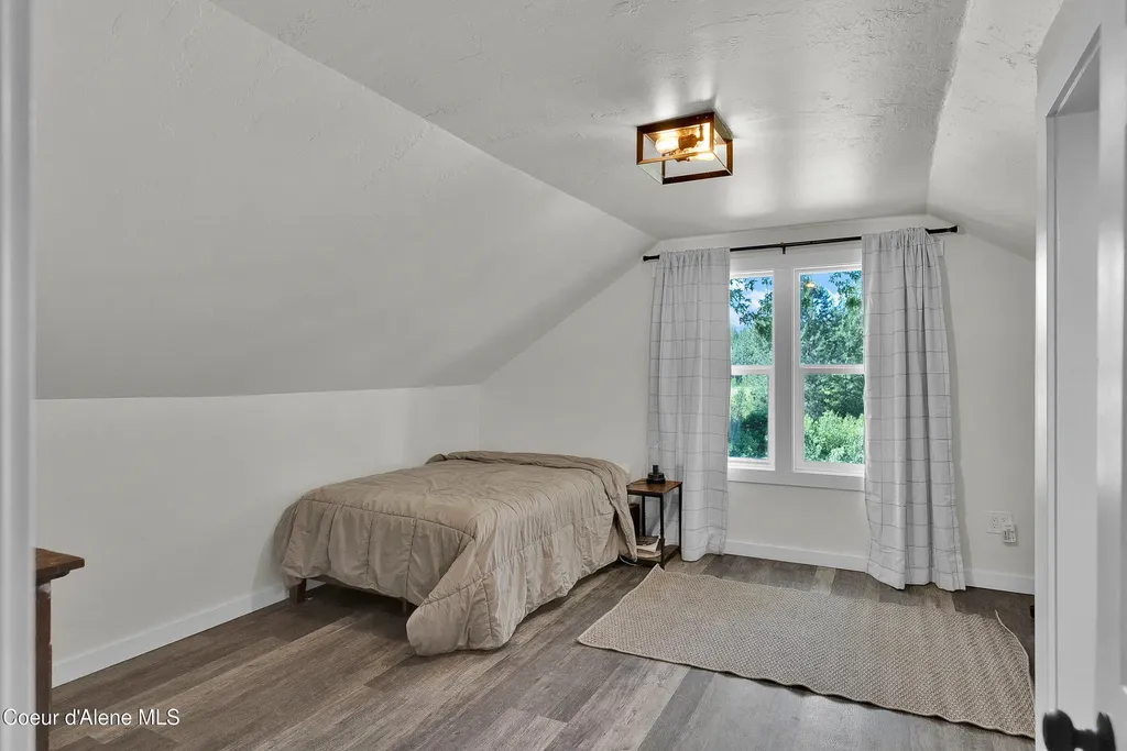 256 Roosevelt Road Bonners Ferry ID 83805