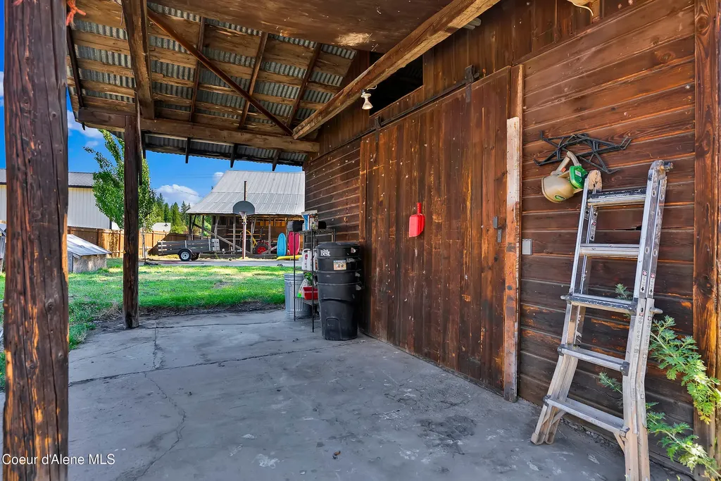 256 Roosevelt Road Bonners Ferry ID 83805