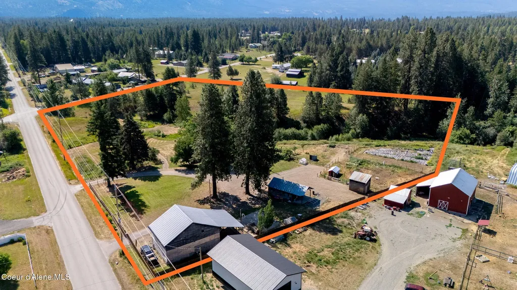 256 Roosevelt Road Bonners Ferry ID 83805