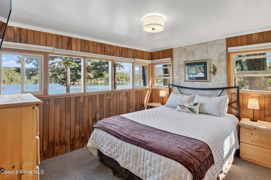 15039 N Shenandoah Drive Hayden ID 83835