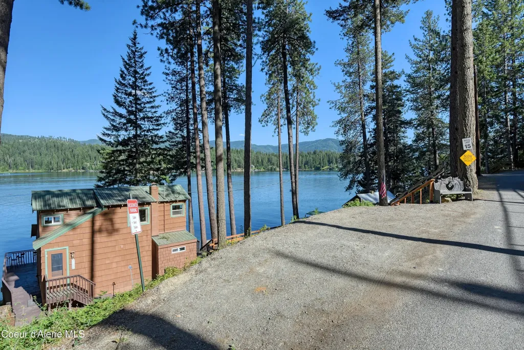 15039 N Shenandoah Drive Hayden ID 83835