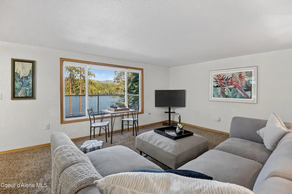 14979 N Shenandoah Drive Hayden ID 83835