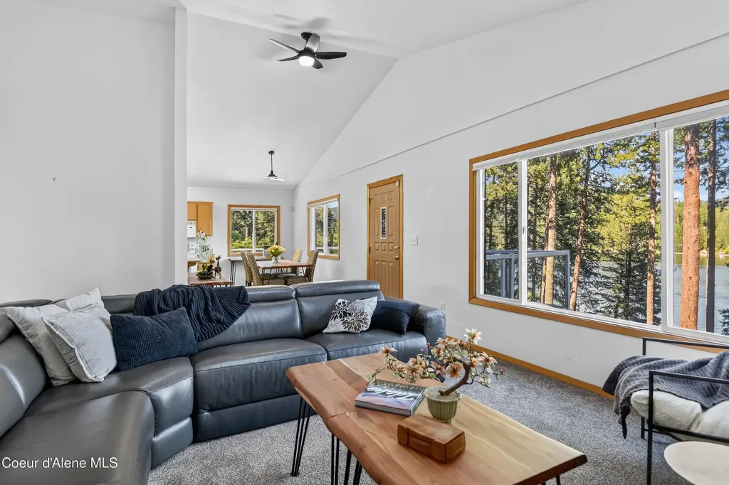 14979 N Shenandoah Drive Hayden ID 83835
