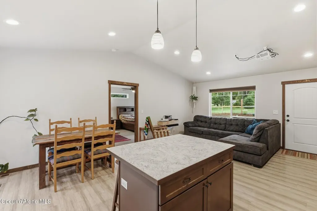 5611 Blacktail Road Careywood ID 83809