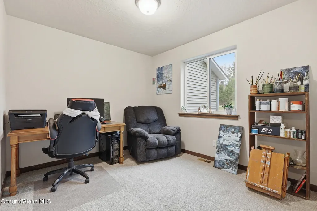 5611 Blacktail Road Careywood ID 83809