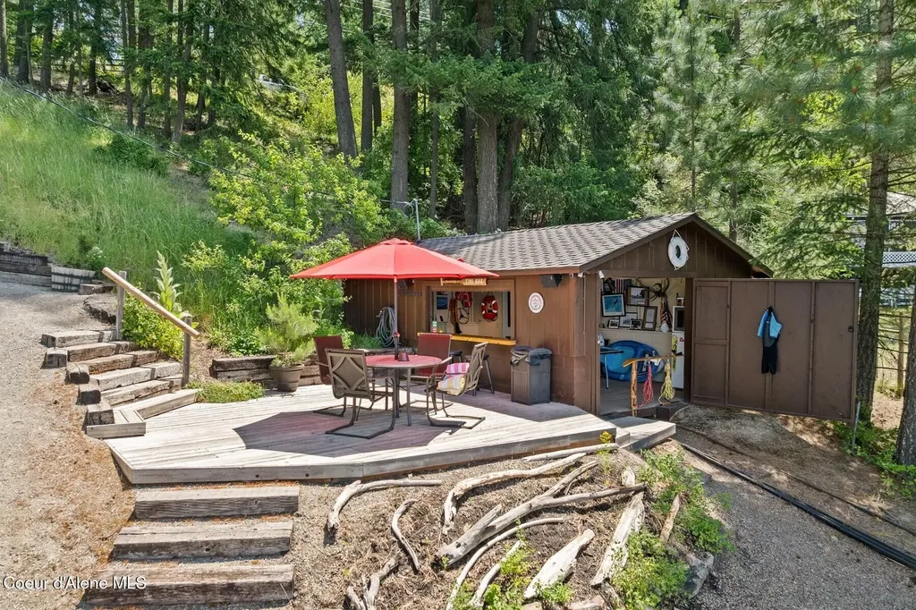 37163 S Highway 97 Harrison ID 83833