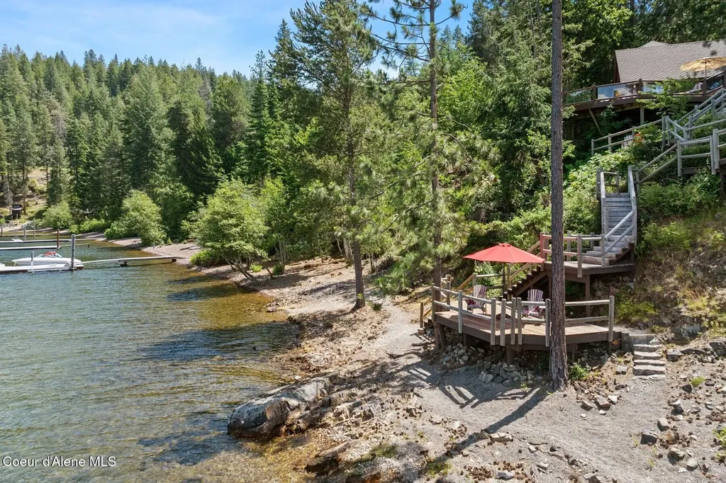 37163 S Highway 97 Harrison ID 83833