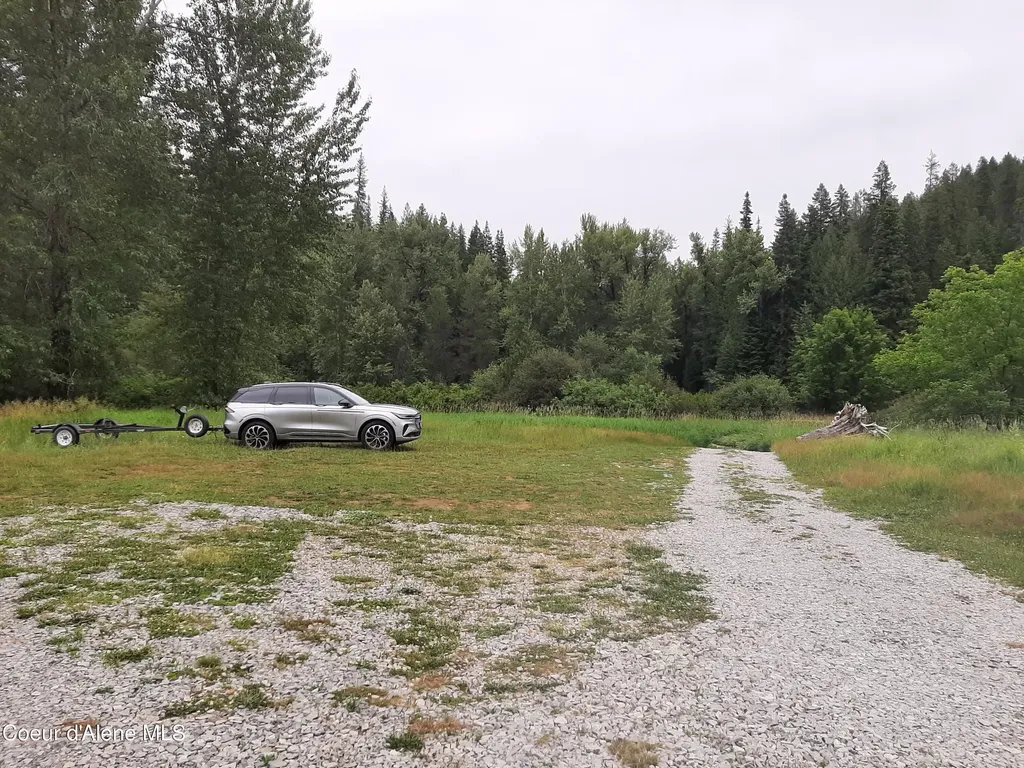 11328 Coeur D'alene River Road Kingston ID 83839