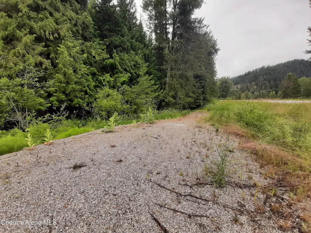 11328 Coeur D'alene River Road Kingston ID 83839