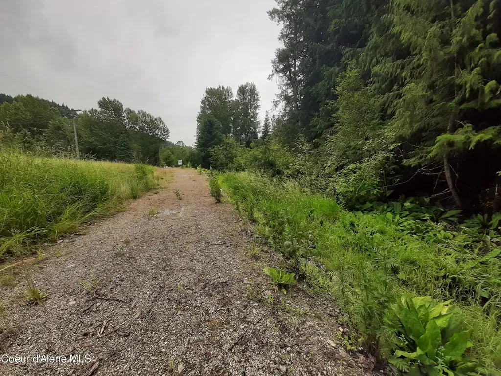 11328 Coeur D'alene River Road Kingston ID 83839