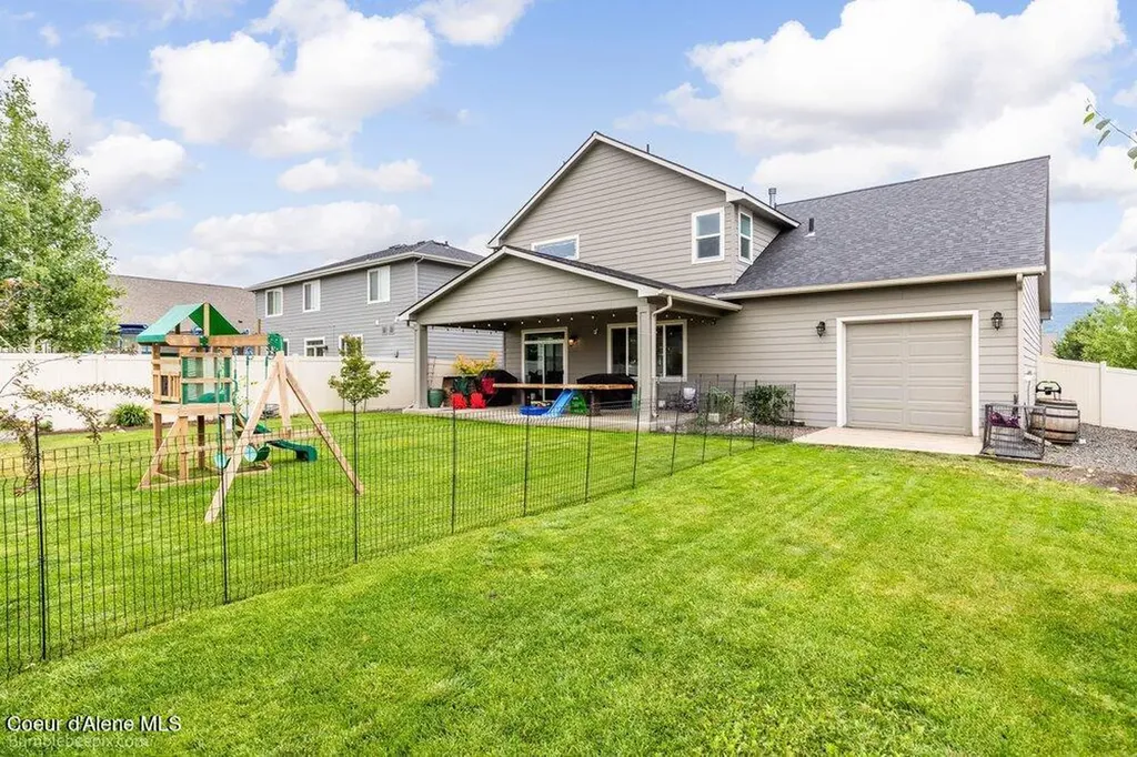 2063 W Midway Avenue Post Falls ID 83854