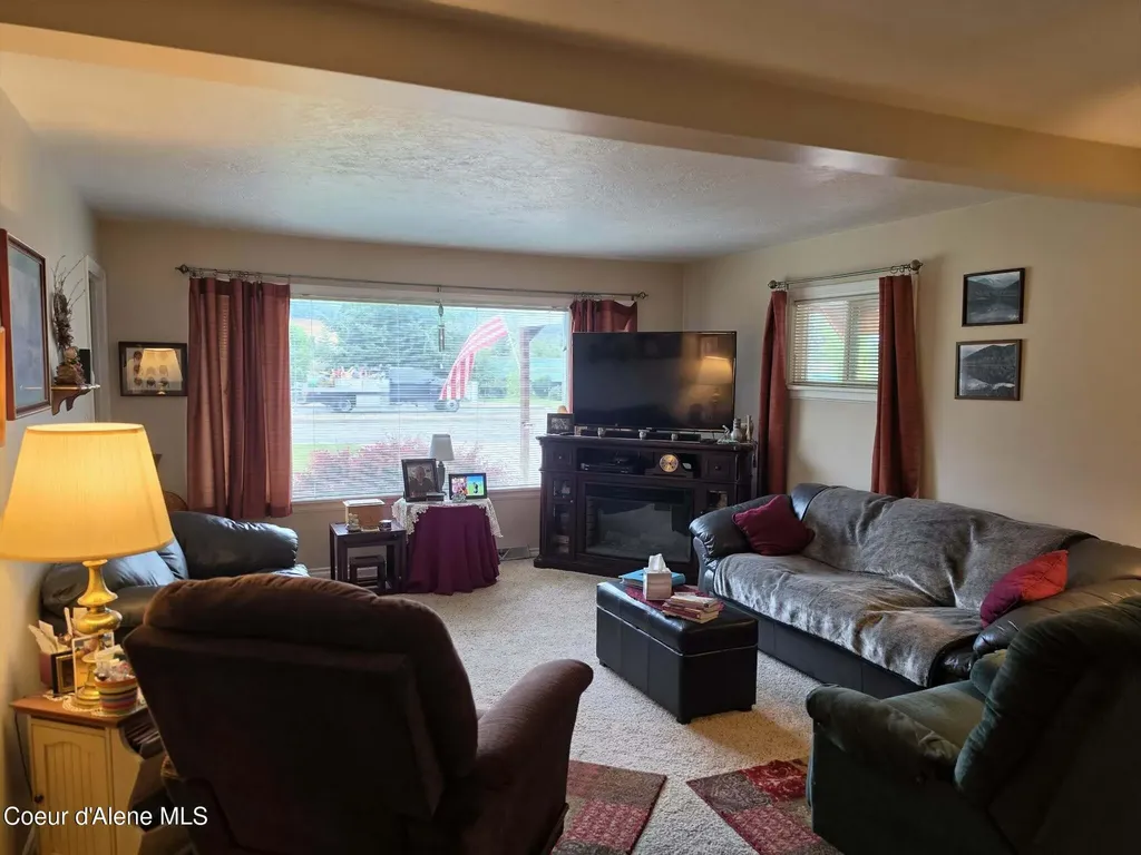604 W Cameron Avenue Kellogg ID 83837