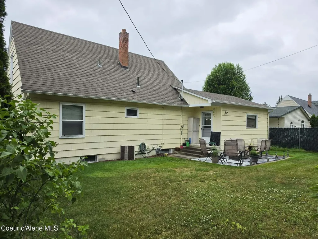 604 W Cameron Avenue Kellogg ID 83837