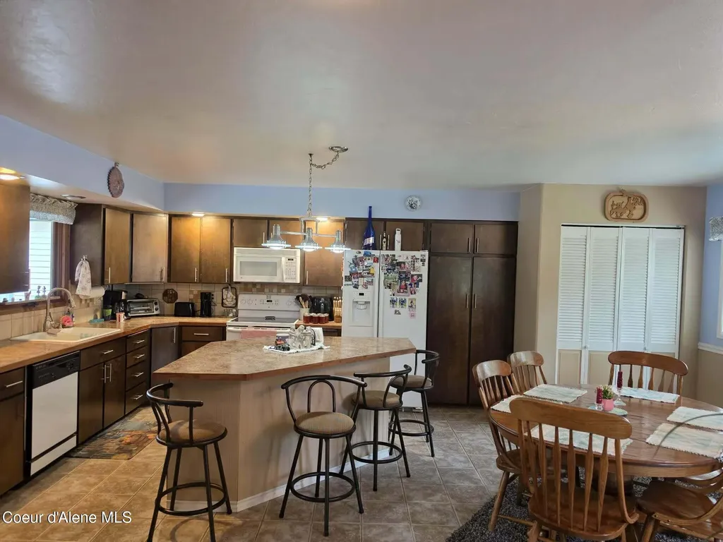 604 W Cameron Avenue Kellogg ID 83837