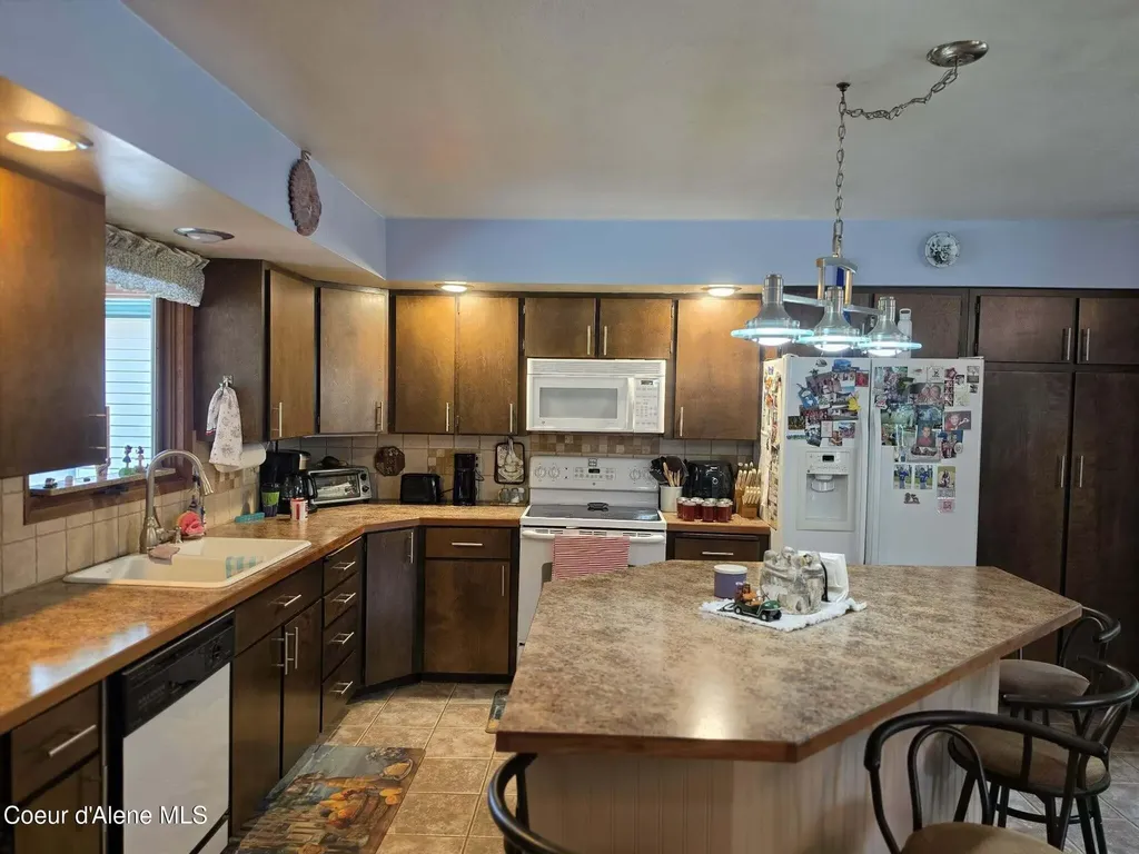 604 W Cameron Avenue Kellogg ID 83837