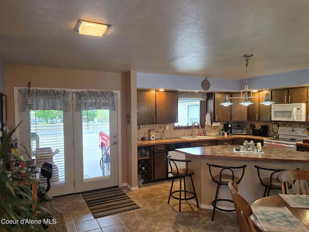 604 W Cameron Avenue Kellogg ID 83837