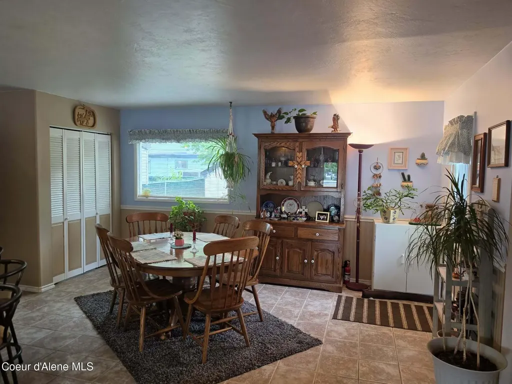 604 W Cameron Avenue Kellogg ID 83837