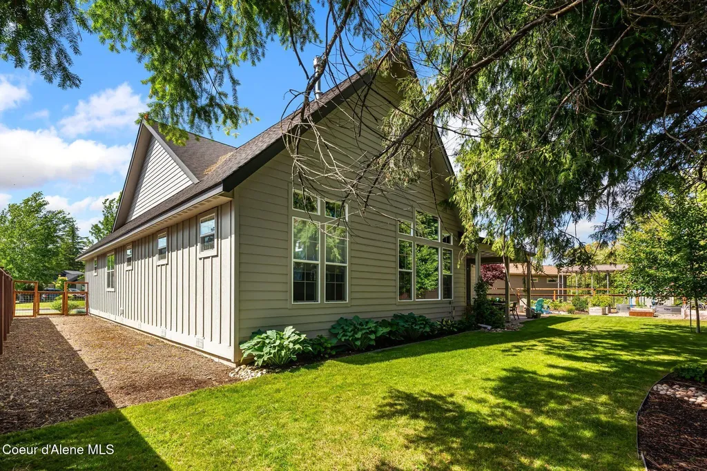 1020 Northview Drive Sandpoint ID 83864