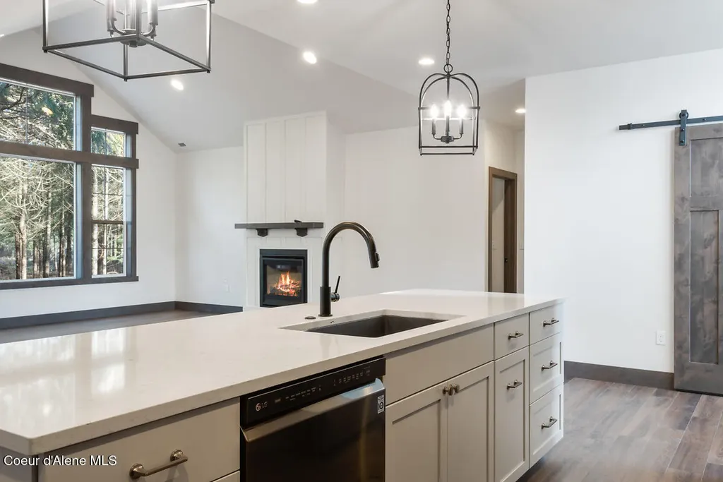 1020 Northview Drive Sandpoint ID 83864