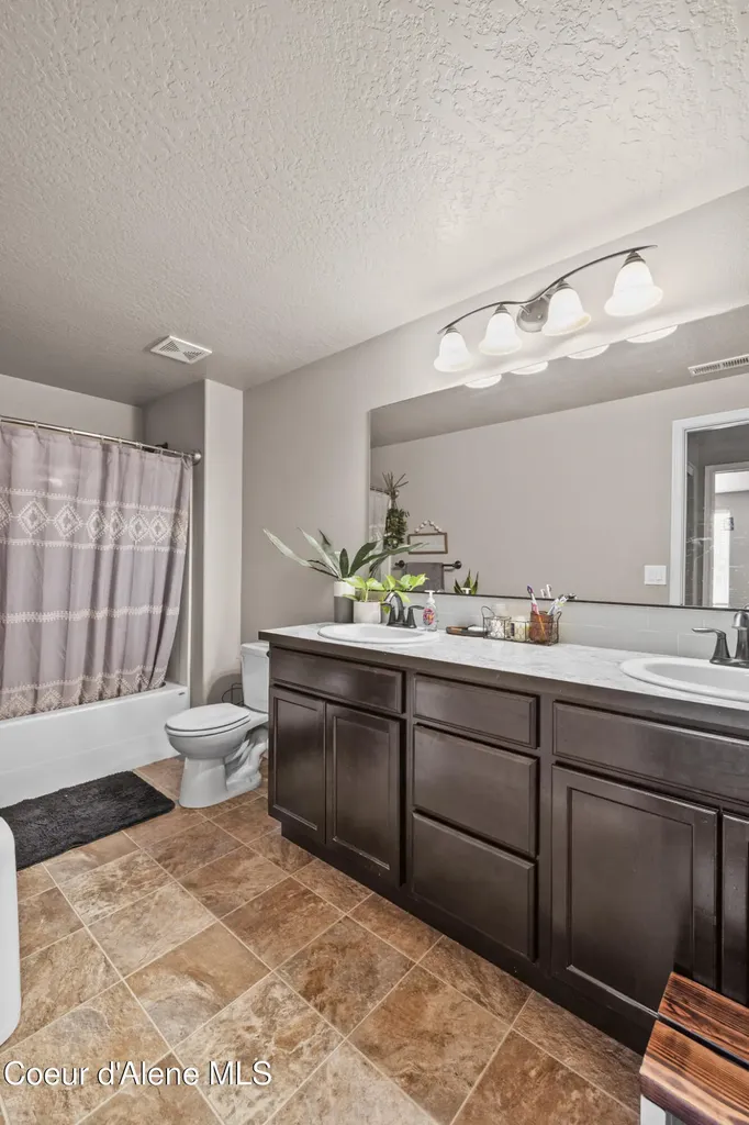 13348 N Freight Train Court Rathdrum ID 83858